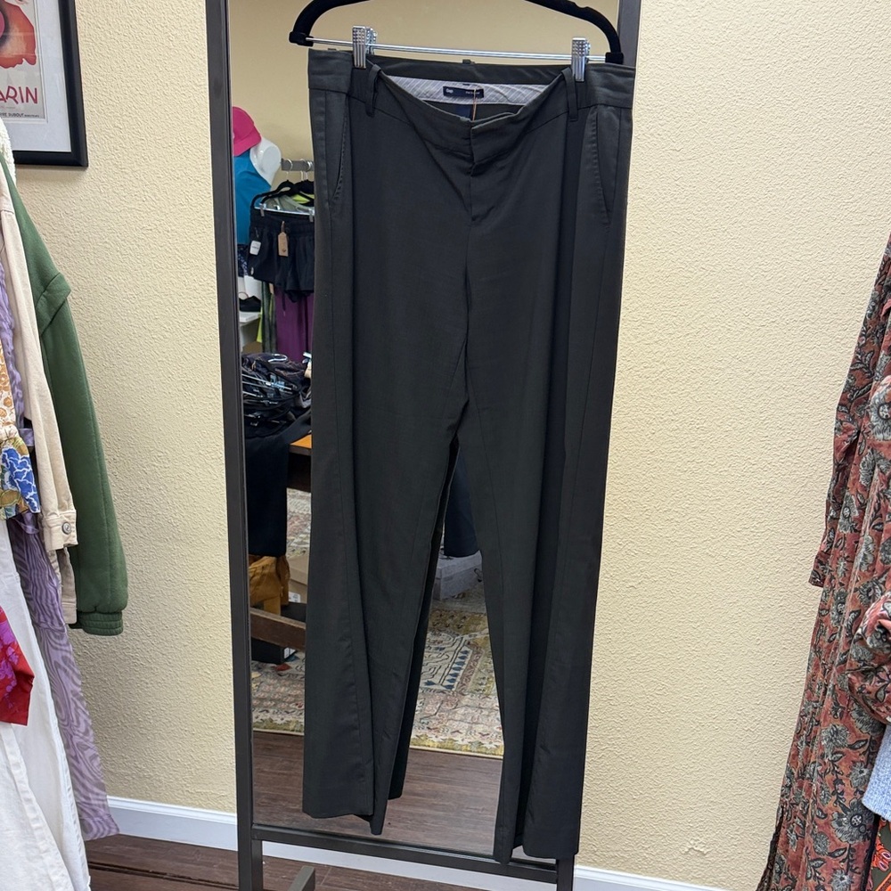 GAP women’s Dark green Dress Pants